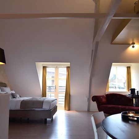 Zzzuite25 Bed & Breakfast ออสเตอร์เฮาท์ ภายนอก รูปภาพ